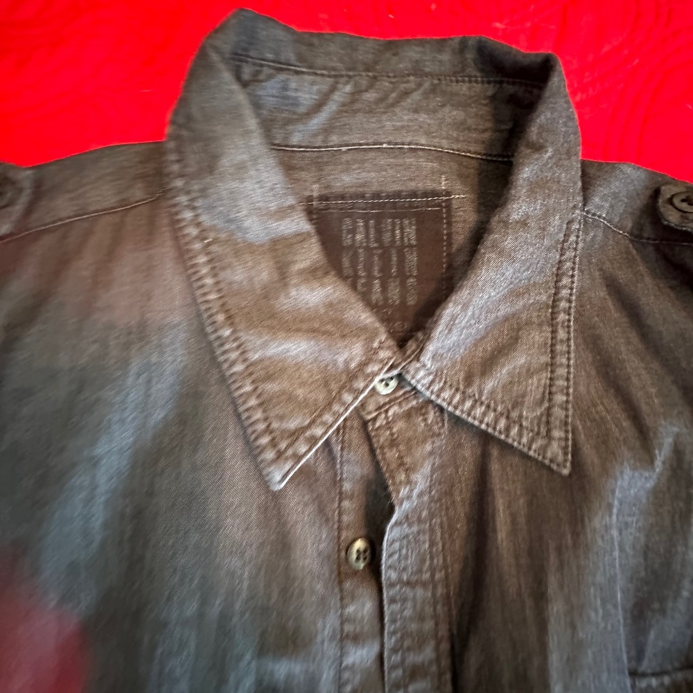 CALVIN KLEIN JEANS GREY SHIRT L